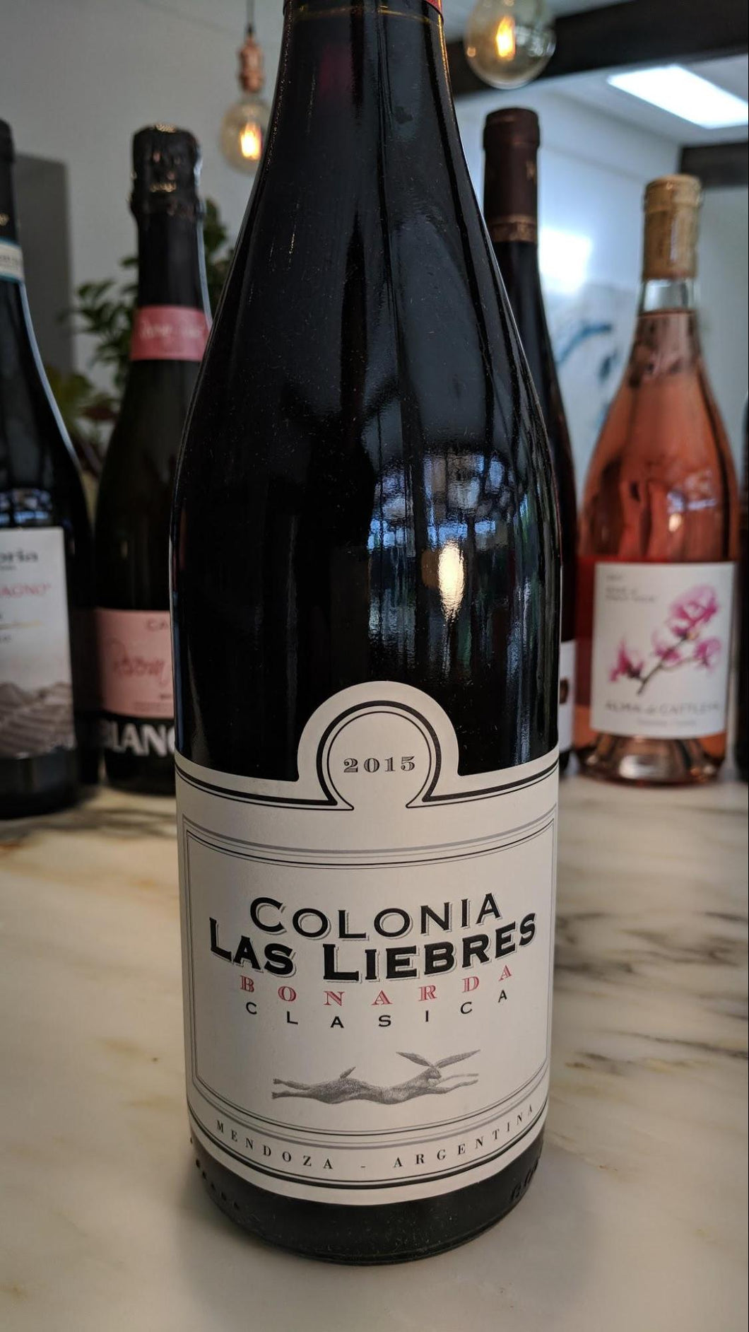 Colonia - 2015 Las Liebres (Bonarda) - Mendoza, Argentina