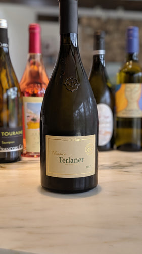 Cantina Terlano - 2017 Terlaner Classico (Pinot Bianco, Chardonnay, Sauvignon Blanc) - Alto Adige, Italy